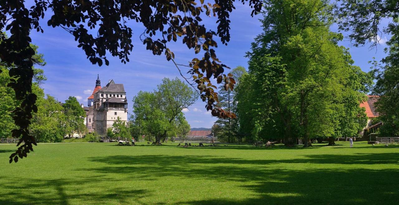 Castle Area Blatná Exterior foto